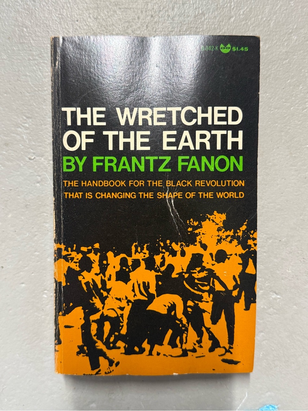 Vintage The Wretched of the Earth Frantz Fanon Evergreen Black Cat Paperback